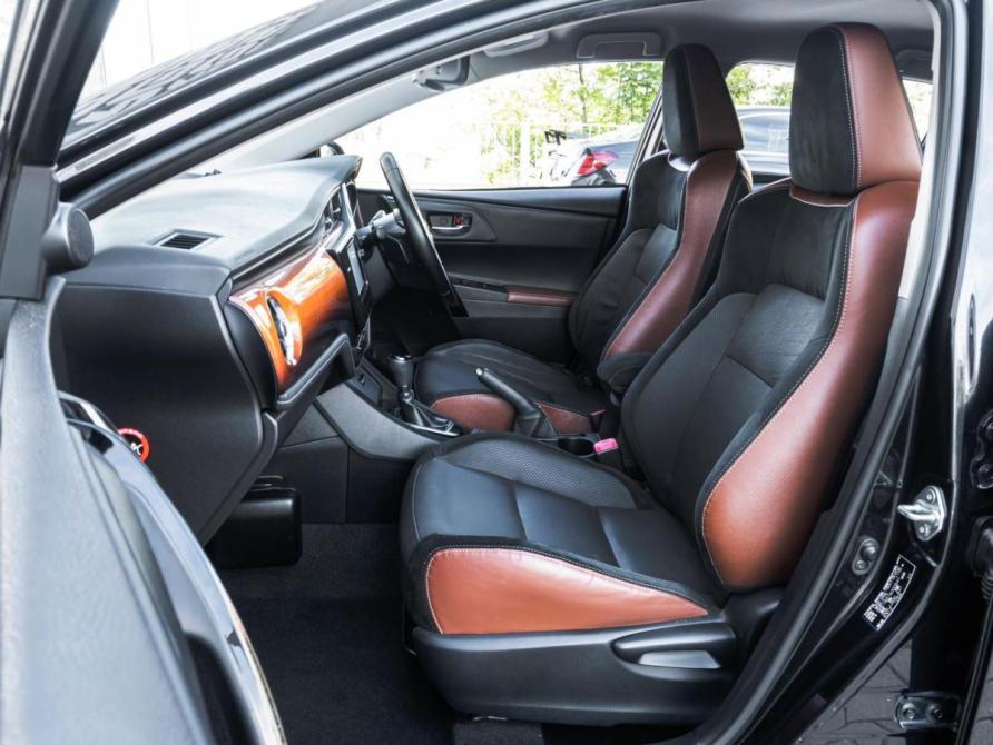 Toyota Auris II Рестайлинг Ставрополь  - изображение 8