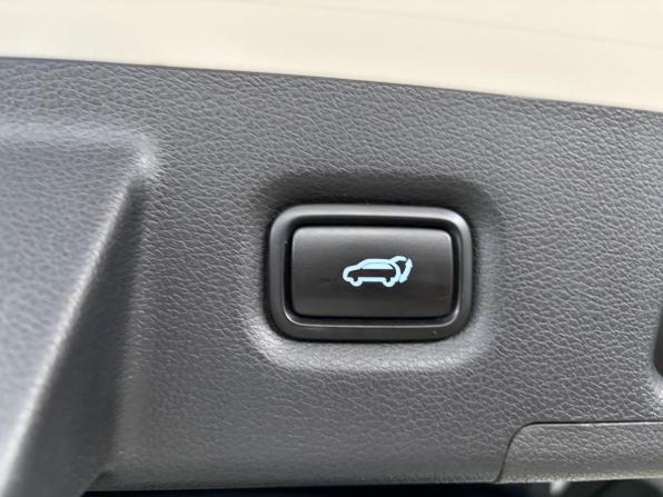 Hyundai Santa Fe IV с пробегом 2018 года, цена 2 747 000 рублей, 202135 км, внедорожник, Автокод Объявления
