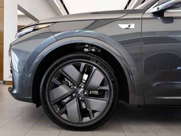Новый Li Auto (Lixiang) L7 I Рестайлинг 2025 года, цена 10 690 000 рублей, внедорожник, Автокод Объявления
