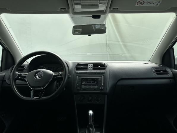Volkswagen Polo V Рестайлинг с пробегом 2018 года, цена 1 150 000 рублей, 128500 км, седан, Автокод Объявления
