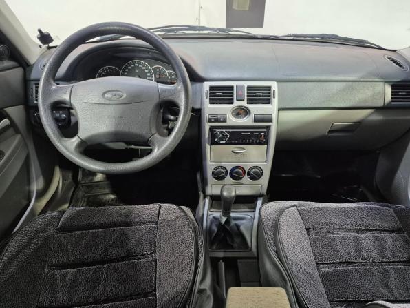 Lada (ВАЗ) Priora I с пробегом 2010 года, цена 690 000 рублей, 28501 км, хэтчбек, Автокод Объявления