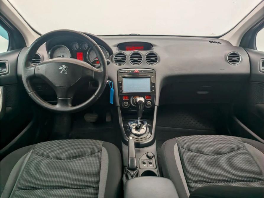 Peugeot 408 I Москва  - изображение 9