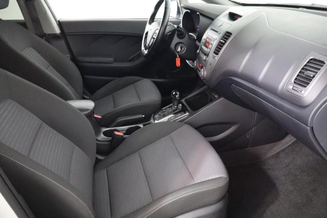 Kia Cerato III Рестайлинг (Classic) с пробегом 2019 года, цена 1 699 000 рублей, 51000 км, седан, Автокод Объявления