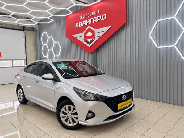 Hyundai Solaris II Рестайлинг с пробегом 2021 года, цена 1 310 000 рублей, 100649 км, седан, Автокод Объявления