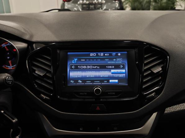 Lada (ВАЗ) Vesta I с пробегом 2019 года, цена 918 000 рублей, 116922 км, универсал, Автокод Объявления