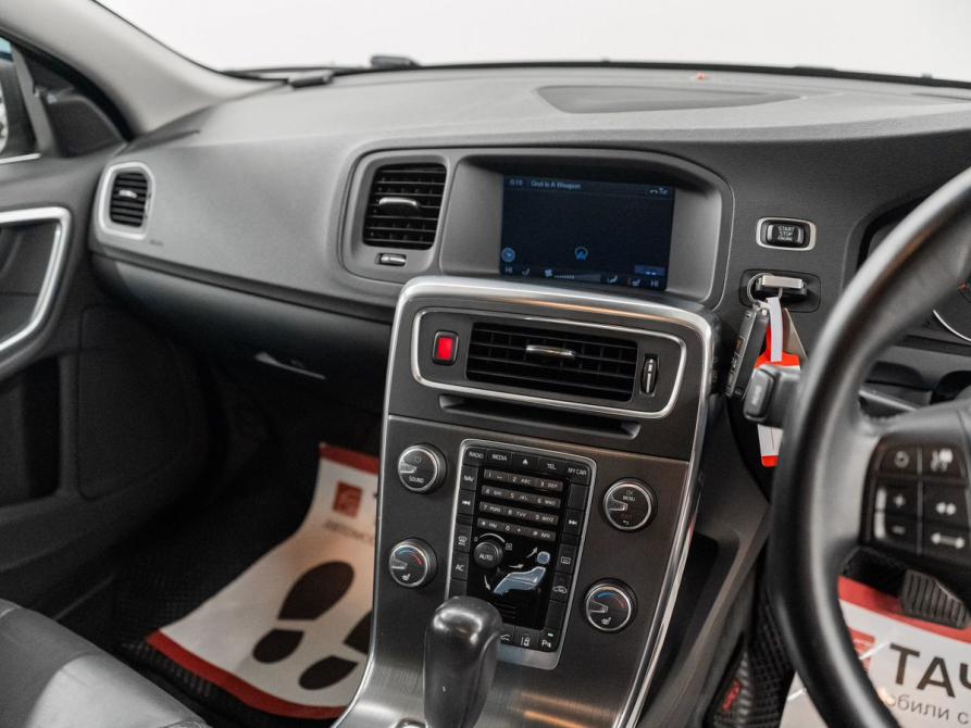 Volvo V60 I Красноярск  - изображение 12