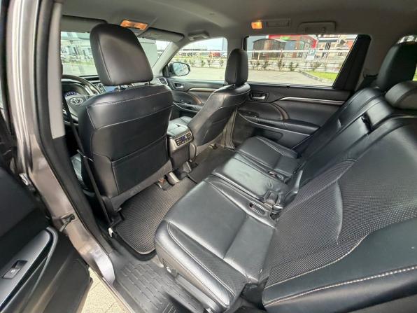 Toyota Highlander III (XU50) с пробегом 2014 года, цена 2 450 000 рублей, 320000 км, внедорожник, Автокод Объявления