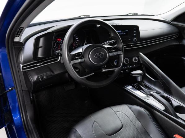 Hyundai Elantra VII (CN7) с пробегом 2022 года, цена 1 849 000 рублей, 45093 км, седан, Автокод Объявления
