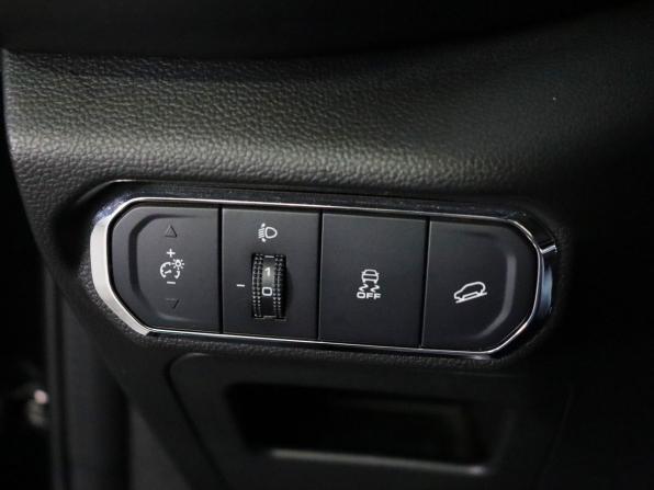 Haval Jolion I с пробегом 2023 года, цена 1 629 000 рублей, 92882 км, внедорожник, Автокод Объявления