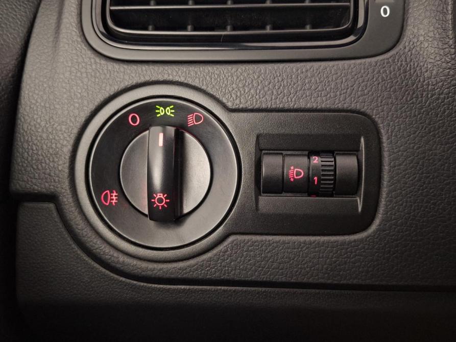 Volkswagen Polo V Псков  - изображение 18