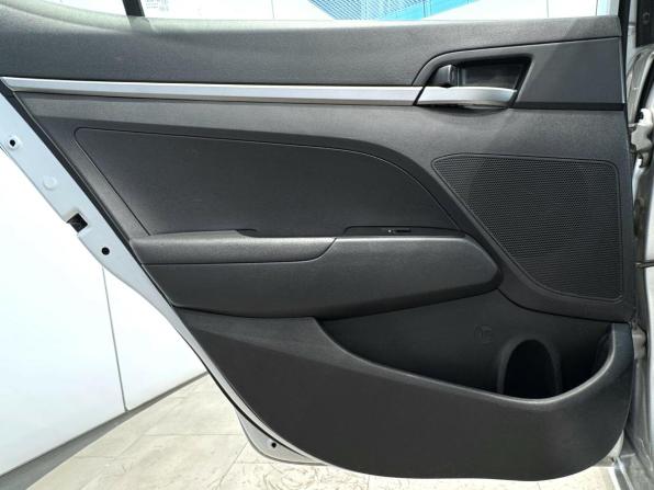 Hyundai Elantra VI (AD) с пробегом 2017 года, цена 1 360 000 рублей, 135647 км, седан, Автокод Объявления