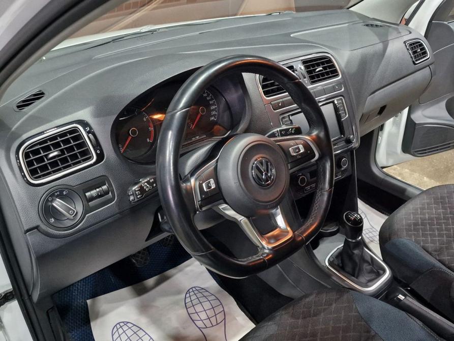 Volkswagen Polo V Рестайлинг Ставрополь  - изображение 9