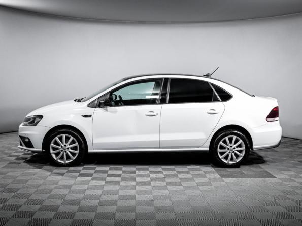 Volkswagen Polo V Рестайлинг с пробегом 2017 года, цена 1 100 000 рублей, 171471 км, седан, Автокод Объявления