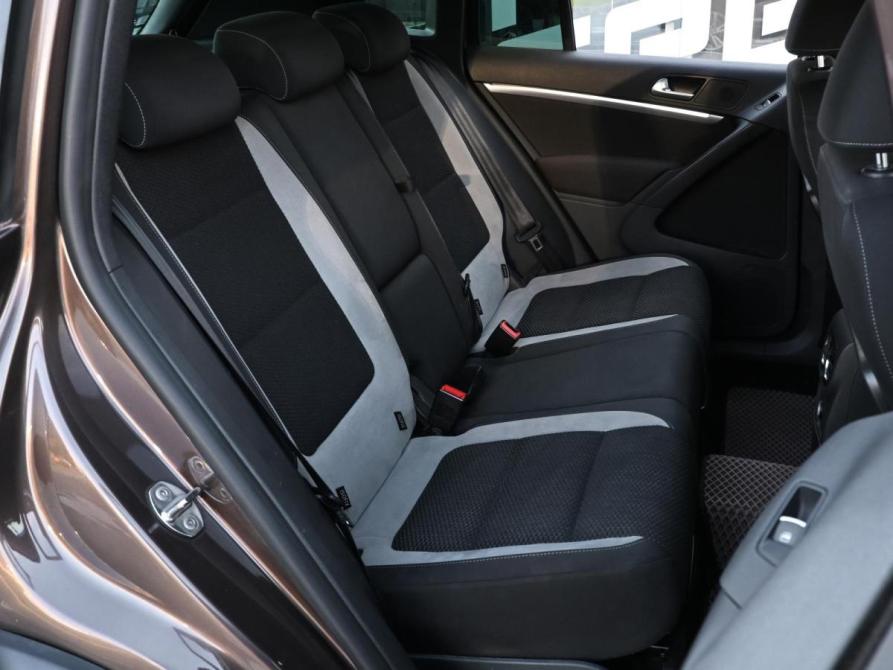 Volkswagen Tiguan I Рестайлинг Волгоград  - изображение 7