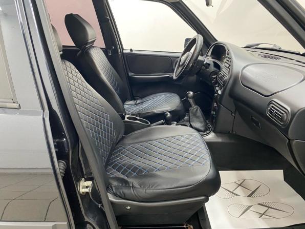Chevrolet Niva I Рестайлинг с пробегом 2010 года, цена 370 000 рублей, 143860 км, внедорожник, Автокод Объявления
