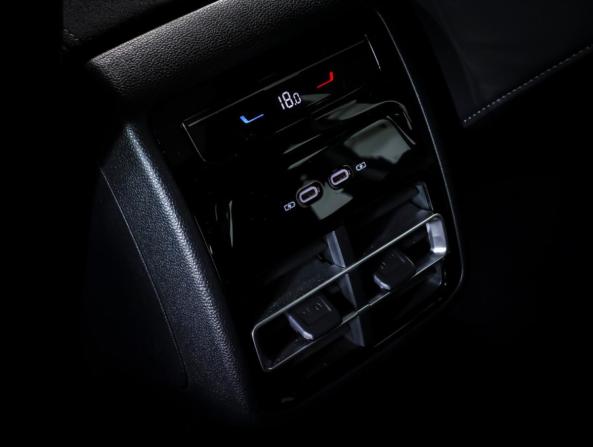 Volkswagen Tiguan III (China Market) с пробегом 2024 года, цена 4 290 000 рублей, 22168 км, внедорожник, Автокод Объявления