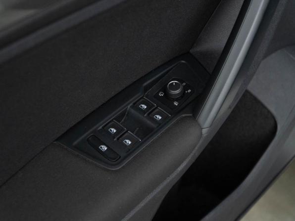 Volkswagen Tiguan II с пробегом 2020 года, цена 2 649 046 рублей, 102638 км, внедорожник, Автокод Объявления