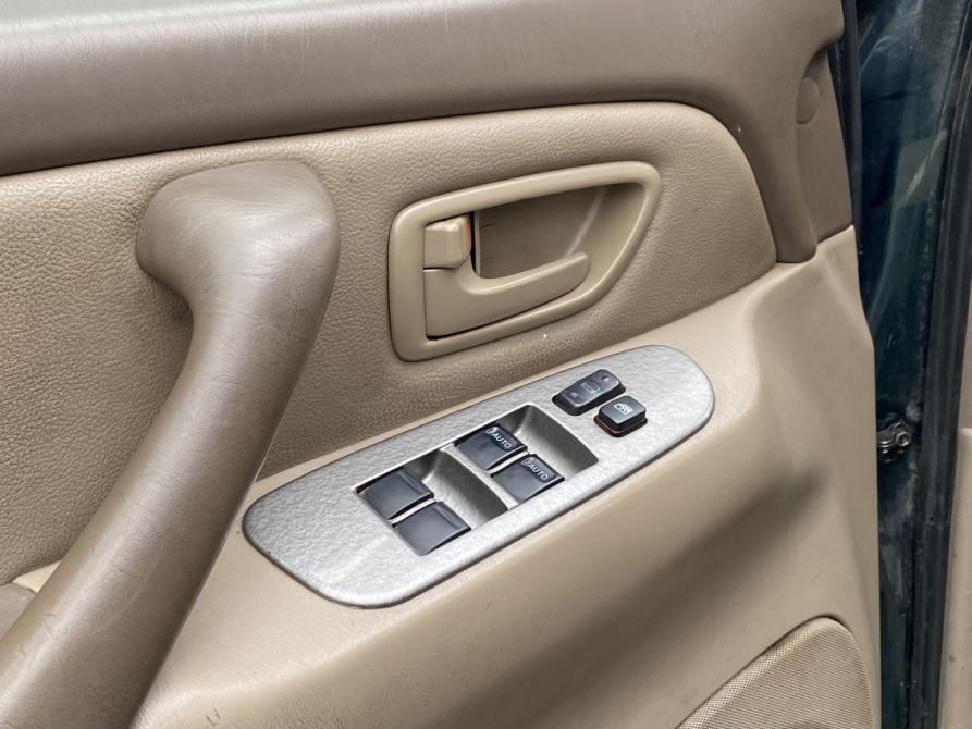 Toyota Sequoia I Москва  - изображение 14