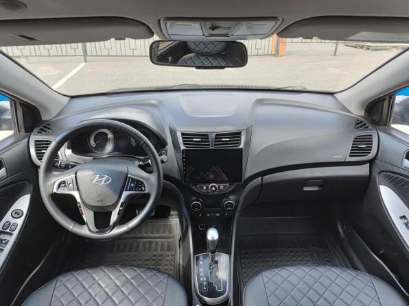 Hyundai Solaris I Рестайлинг с пробегом 2015 года, цена 960 000 рублей, 187725 км, седан, Автокод Объявления