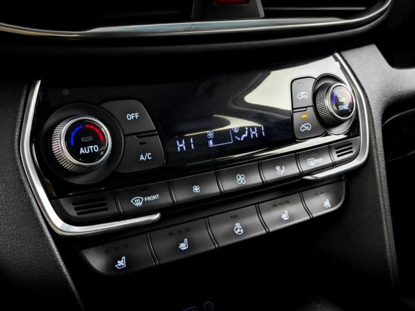 Hyundai Santa Fe IV с пробегом 2020 года, цена 3 100 000 рублей, 115787 км, внедорожник, Автокод Объявления