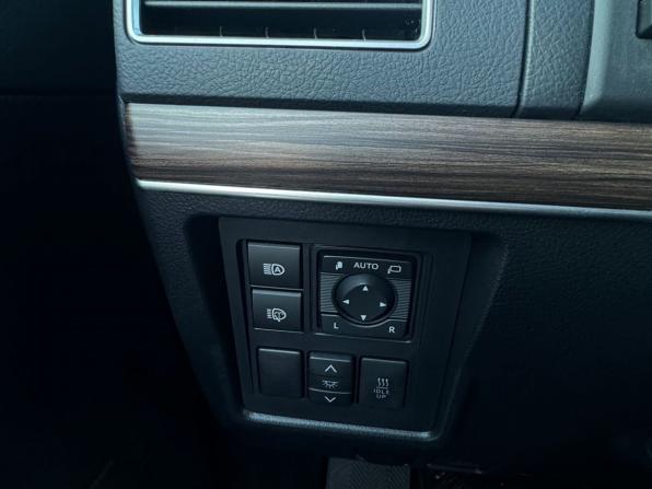 Toyota Land Cruiser Prado 150 Series Рестайлинг 2 с пробегом 2018 года, цена 4 617 999 рублей, 95857 км, внедорожник, Автокод Объявления