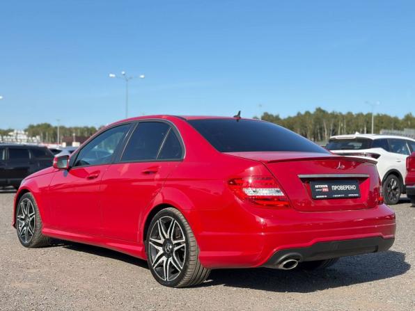 Mercedes-Benz C-Класс III (W204) Рестайлинг с пробегом 2013 года, цена 1 165 000 рублей, 223000 км, седан, Автокод Объявления