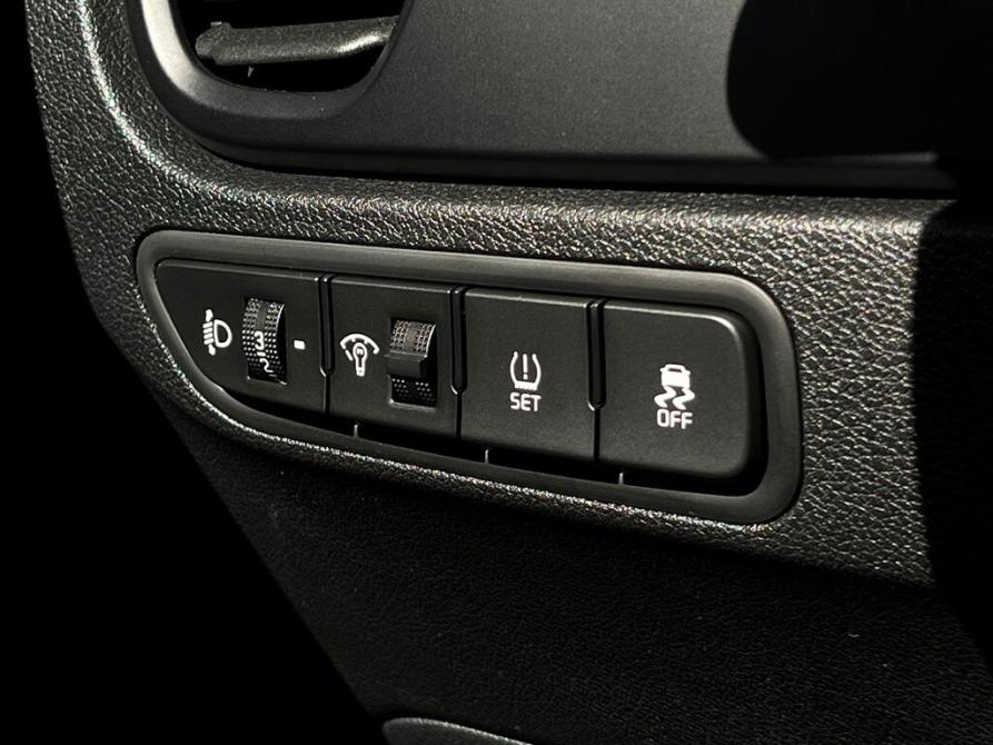Kia Rio IV Рестайлинг Санкт-Петербург  - изображение 18
