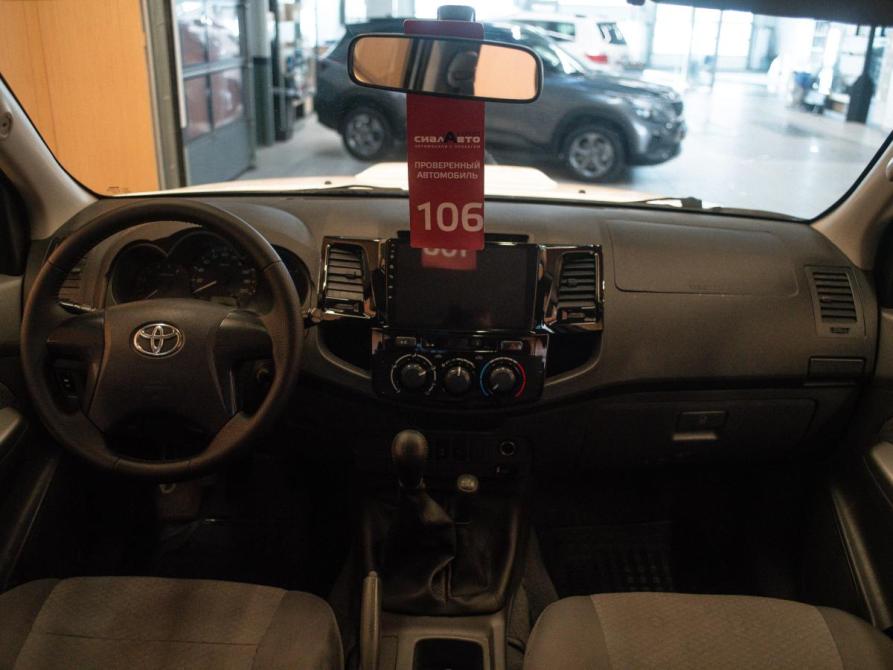 Toyota Hilux VII Рестайлинг Красноярск  - изображение 18
