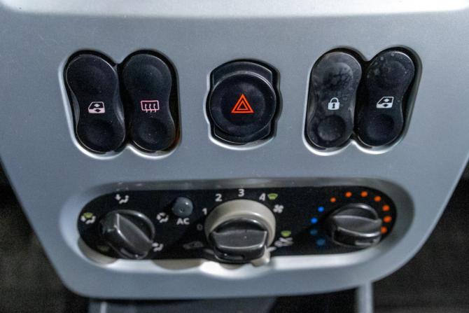 Renault Sandero I с пробегом 2011 года, цена 483 000 рублей, 201000 км, хэтчбек, Автокод Объявления