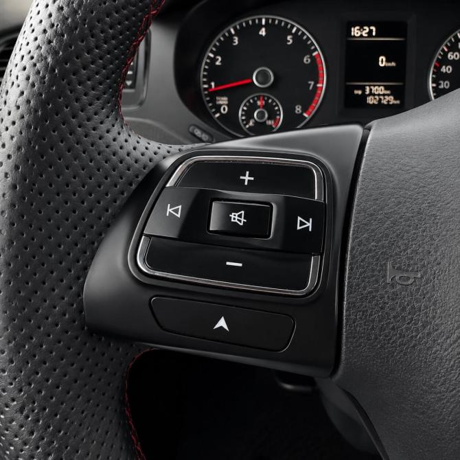 Volkswagen Jetta VI Набережные Челны  - изображение 17