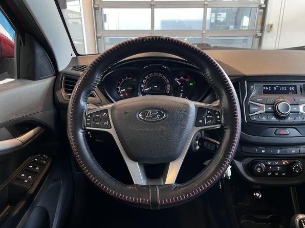 Lada (ВАЗ) Vesta I с пробегом 2018 года, цена 965 000 рублей, 92996 км, седан, Автокод Объявления