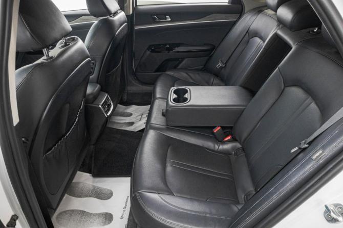 Kia K5 III с пробегом 2021 года, цена 2 399 000 рублей, 114000 км, седан, Автокод Объявления