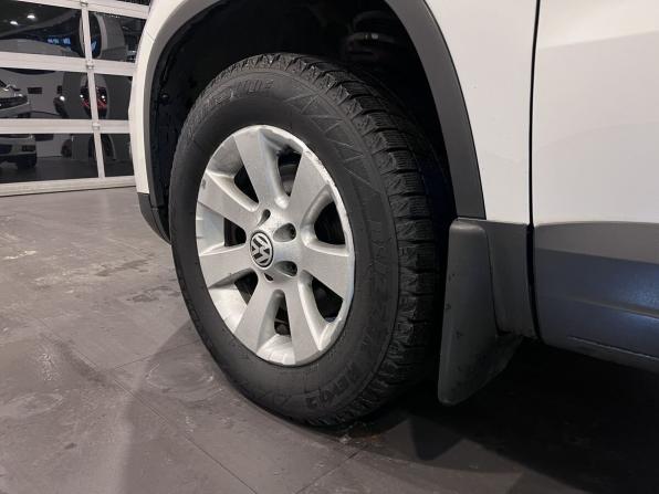 Volkswagen Tiguan I Рестайлинг с пробегом 2012 года, цена 1 360 000 рублей, 79058 км, внедорожник, Автокод Объявления