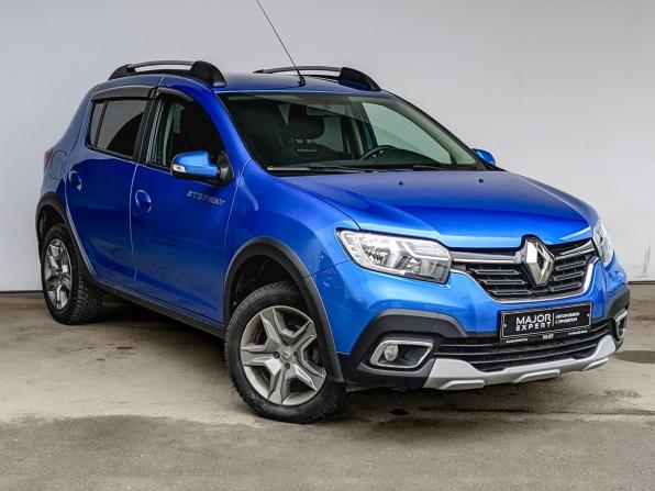 Renault Sandero II Рестайлинг с пробегом 2021 года, цена 1 355 000 рублей, 64692 км, хэтчбек, Автокод Объявления