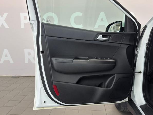 Kia Sportage IV Рестайлинг с пробегом 2019 года, цена 2 349 000 рублей, 52061 км, внедорожник, Автокод Объявления