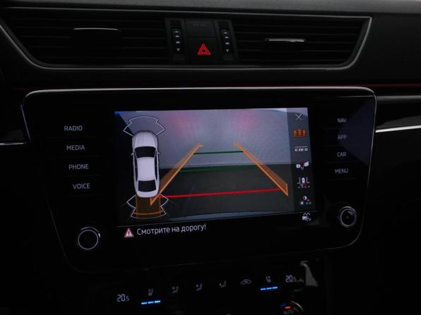 Skoda Superb III Рестайлинг с пробегом 2020 года, цена 3 499 077 рублей, 82641 км, лифтбек, Автокод Объявления