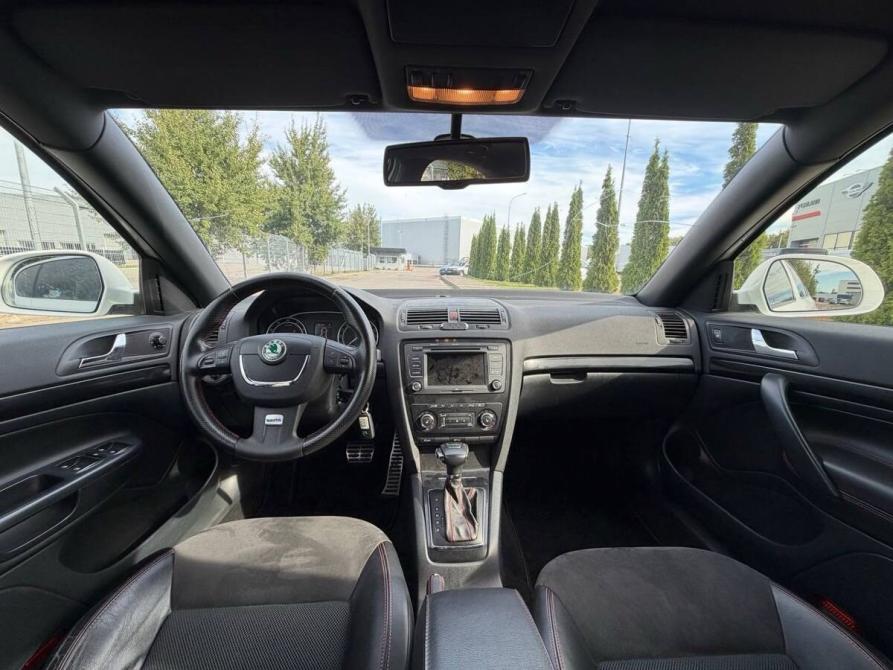 Skoda Octavia RS II Рестайлинг Москва  - изображение 8