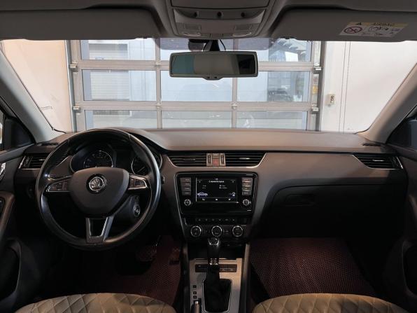 Skoda Octavia III (A7) с пробегом 2016 года, цена 1 870 000 рублей, 138220 км, лифтбек, Автокод Объявления