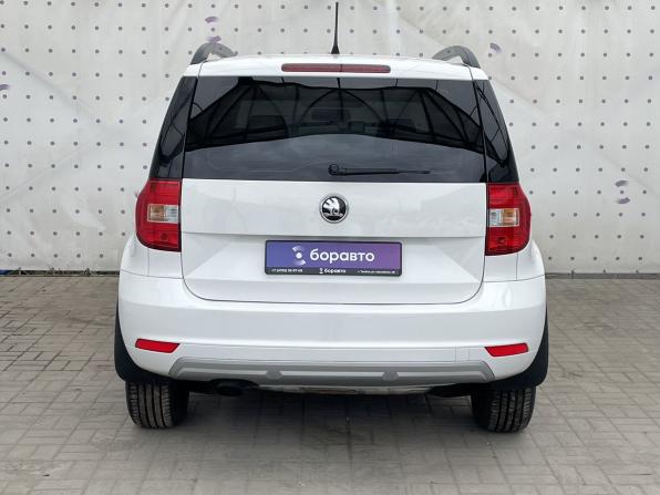 Skoda Yeti I Рестайлинг с пробегом 2014 года, цена 1 320 000 рублей, 106951 км, внедорожник, Автокод Объявления
