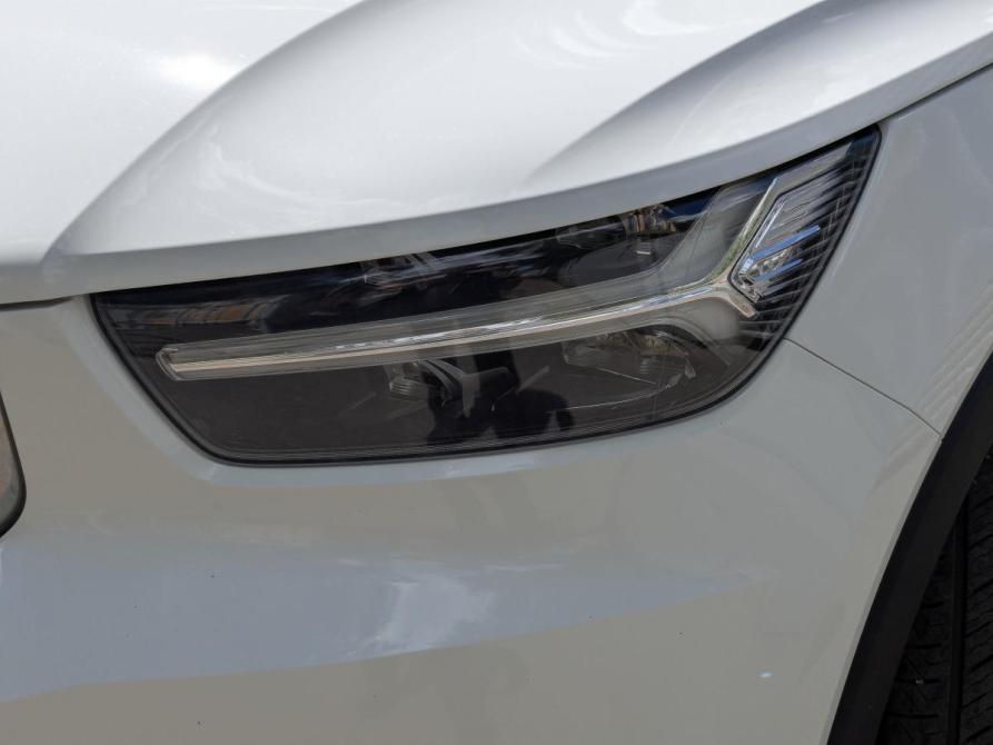 Volvo XC40 I Москва  - изображение 11