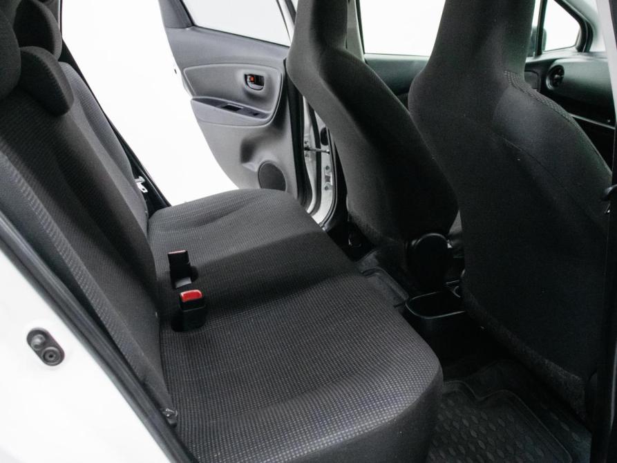 Toyota Vitz III (XP130) Рестайлинг Красноярск  - изображение 28