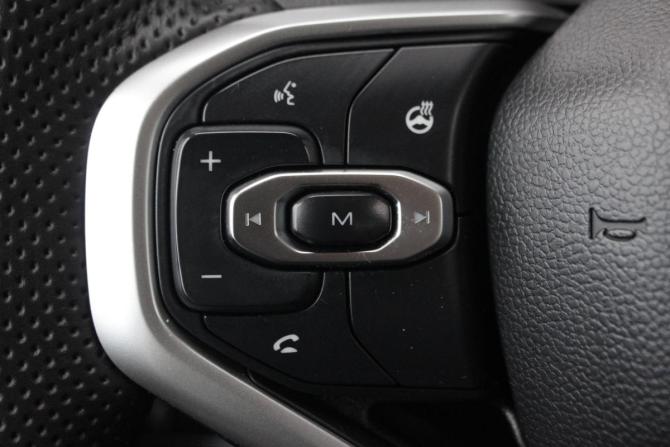 Haval Jolion I Рестайлинг с пробегом 2024 года, цена 2 160 000 рублей, 52213 км, внедорожник, Автокод Объявления