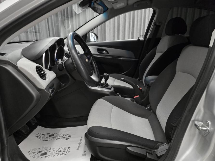Chevrolet Cruze I Рестайлинг Красноярск  - изображение 10