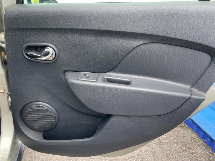 Renault Sandero II Рестайлинг Стерлитамак  - изображение 21