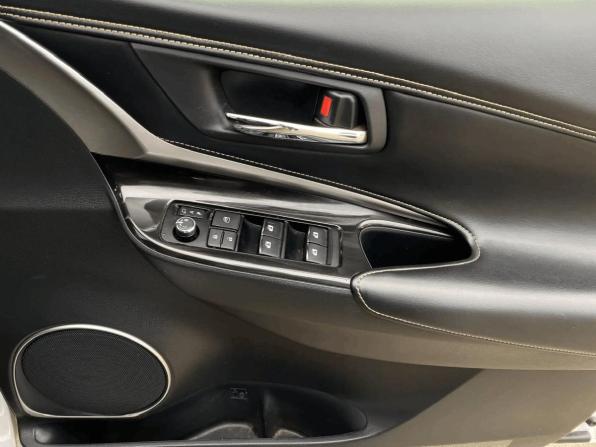 Toyota Harrier III (XU60) Рестайлинг с пробегом 2019 года, цена 3 650 000 рублей, 87715 км, внедорожник, Автокод Объявления