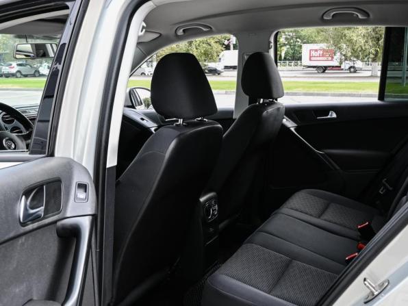 Volkswagen Tiguan I Рестайлинг с пробегом 2015 года, цена 1 499 000 рублей, 151331 км, внедорожник, Автокод Объявления