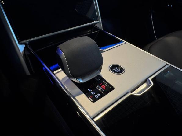 Land Rover Range Rover V с пробегом 2025 года, цена 21 450 000 рублей, 324 км, внедорожник, Автокод Объявления