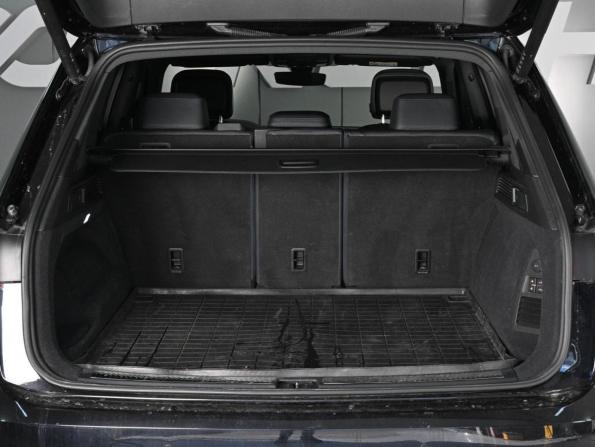 Volkswagen Touareg III с пробегом 2021 года, цена 5 699 000 рублей, 148239 км, внедорожник, Автокод Объявления
