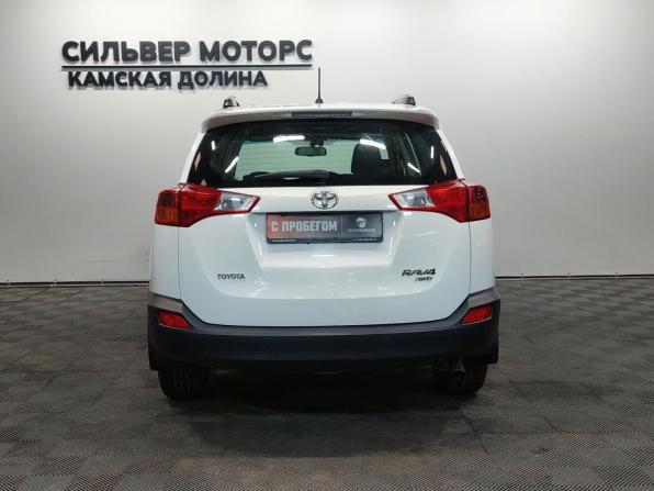 Toyota RAV4 IV (XA40) с пробегом 2015 года, цена 2 045 000 рублей, 118000 км, внедорожник, Автокод Объявления
