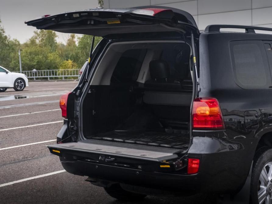 Toyota Land Cruiser 200 Series Рестайлинг 1 Москва  - изображение 23